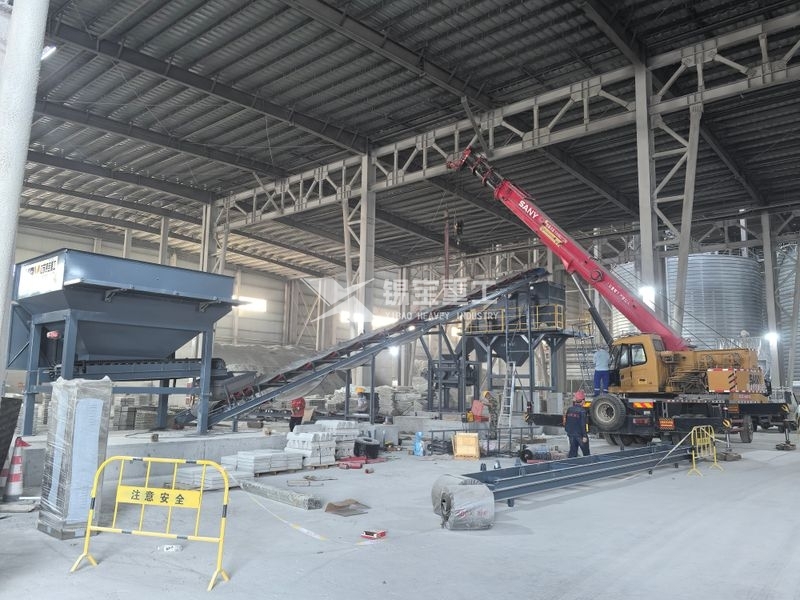 瀝青銑刨料破碎篩分生產(chǎn)線